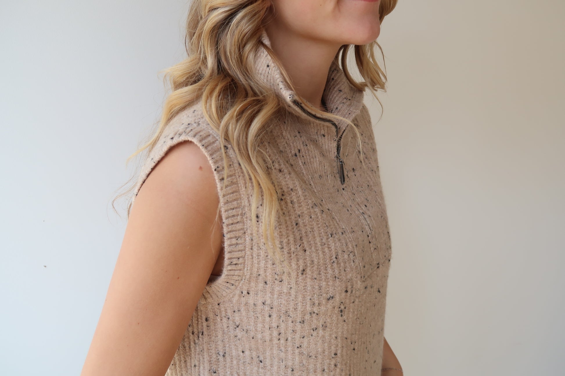 ENID 1/2 ZIP VEST - CREAM FLECK