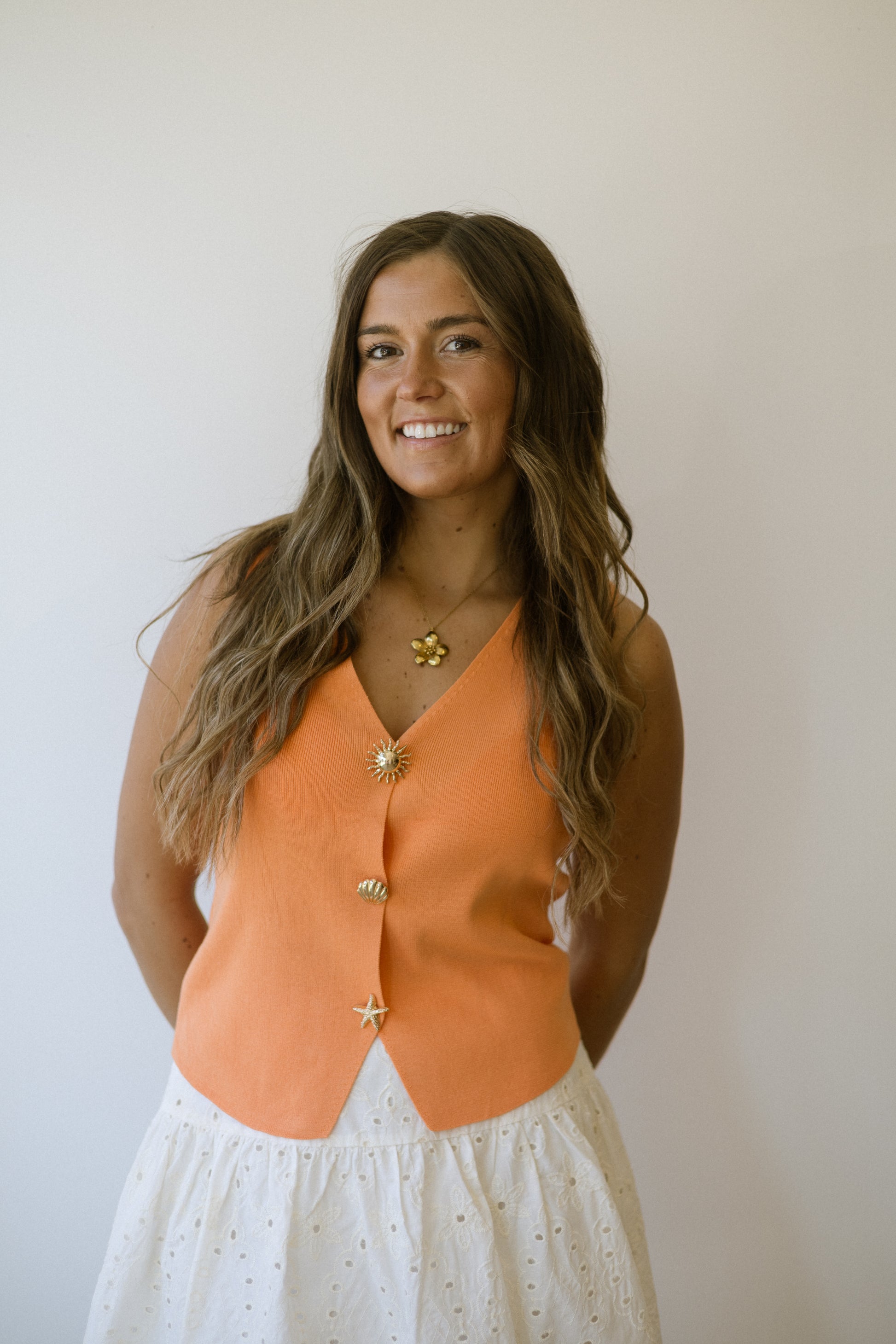 VM KYLIE V NECK VEST - TANGERINE