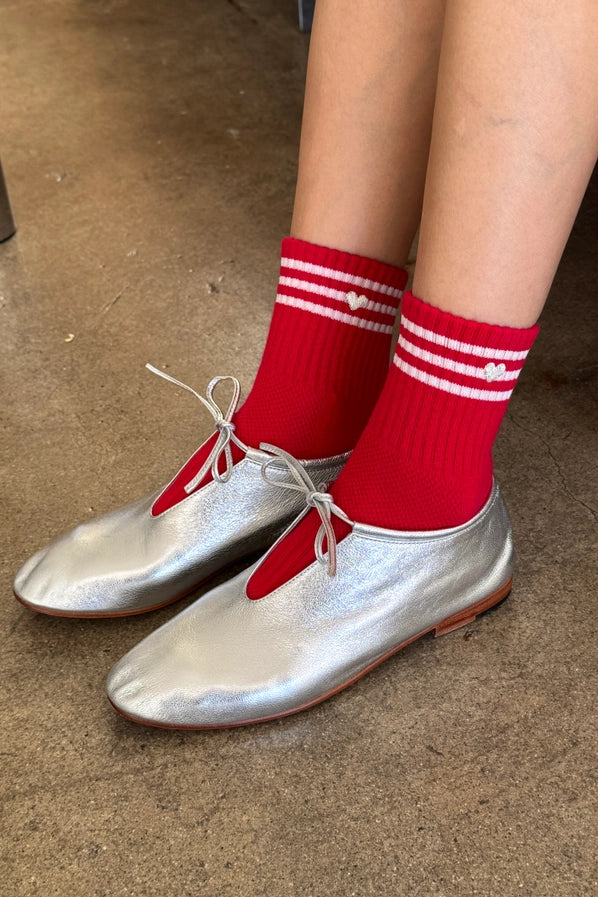 LE BON SHOPPE EMBROIDERED GIRLFRIEND SOCKS - SCARLET