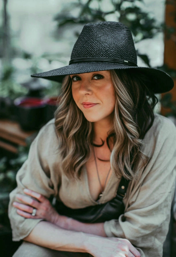 WEST VON LUNA PAPER STRAW HAT - BLACK