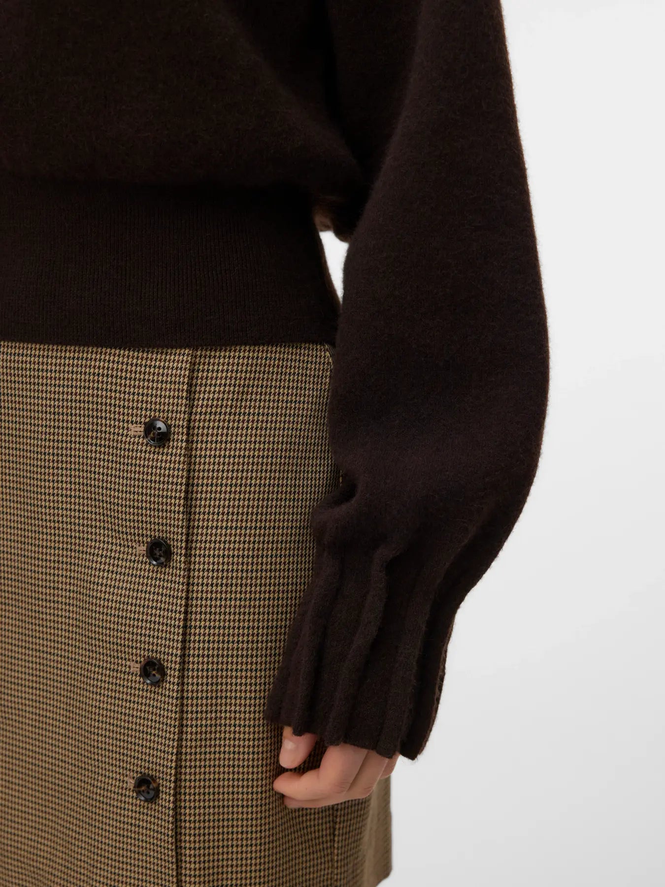 VM KACY O NECK PULLOVER - CHOCOLATE TORTE