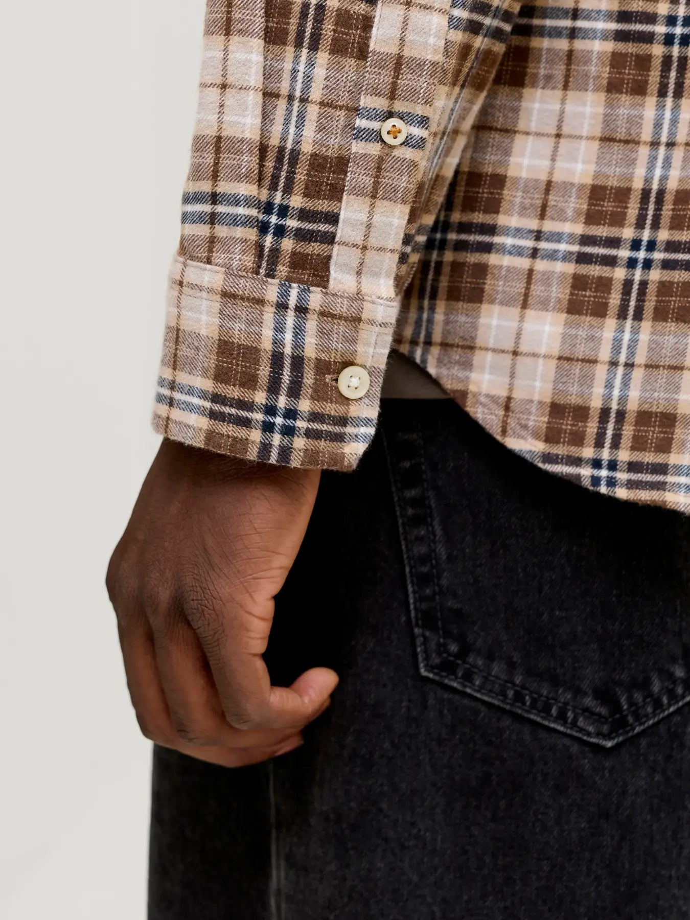JJ FIELD CHECK BUTTON DOWN SHIRT - COCOA