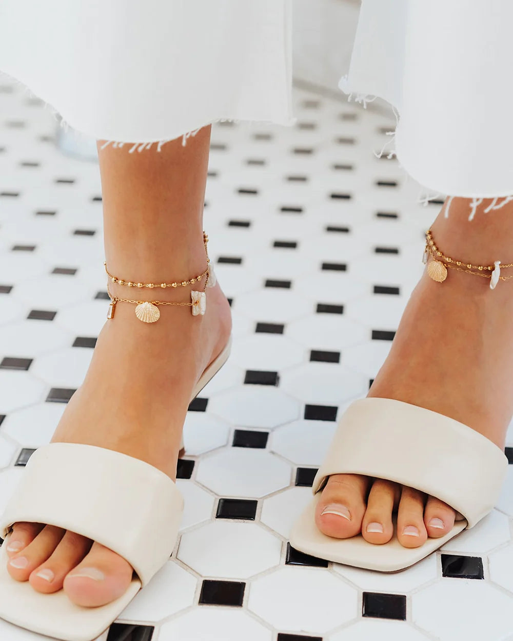 SHELLY ANKLET - GOLD