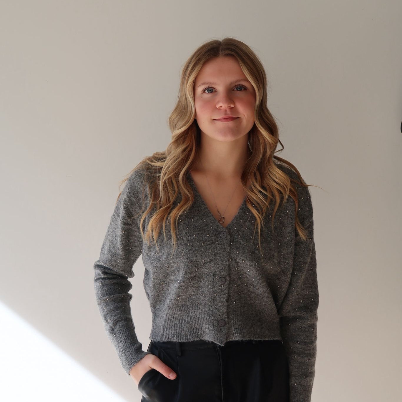 RD TESNI LONG SLEEVE V-NECK CARDIGAN - GREY