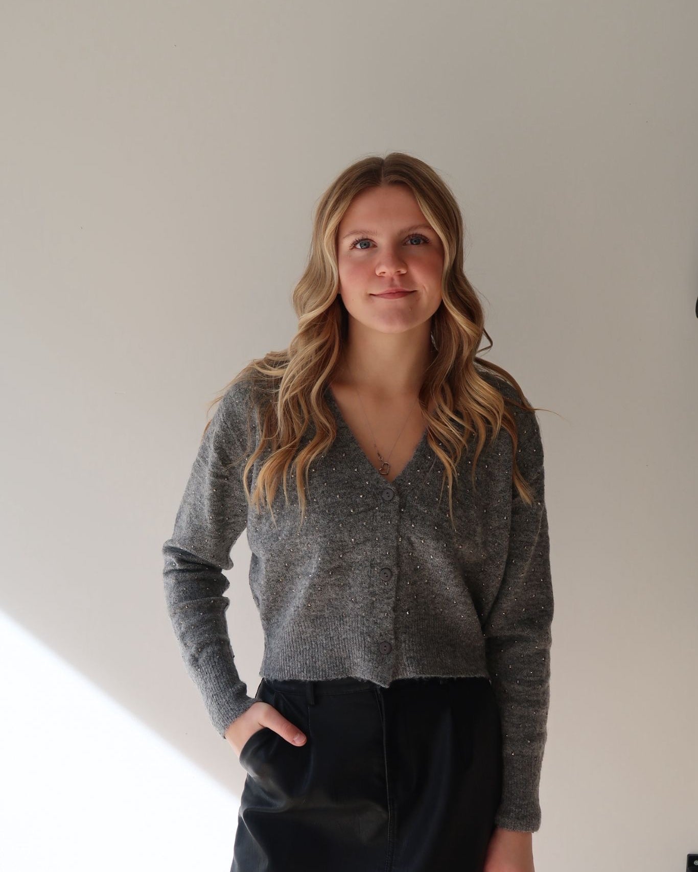 RD TESNI LONG SLEEVE V-NECK CARDIGAN - GREY