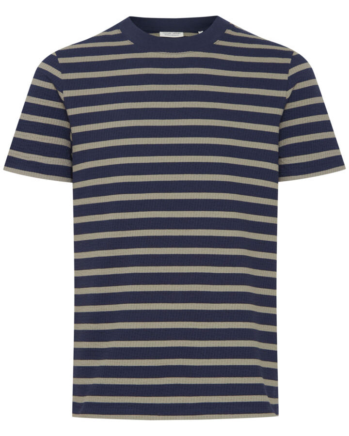 CASUAL FRIDAY THOR STRUCTURED TEE - VETIVER