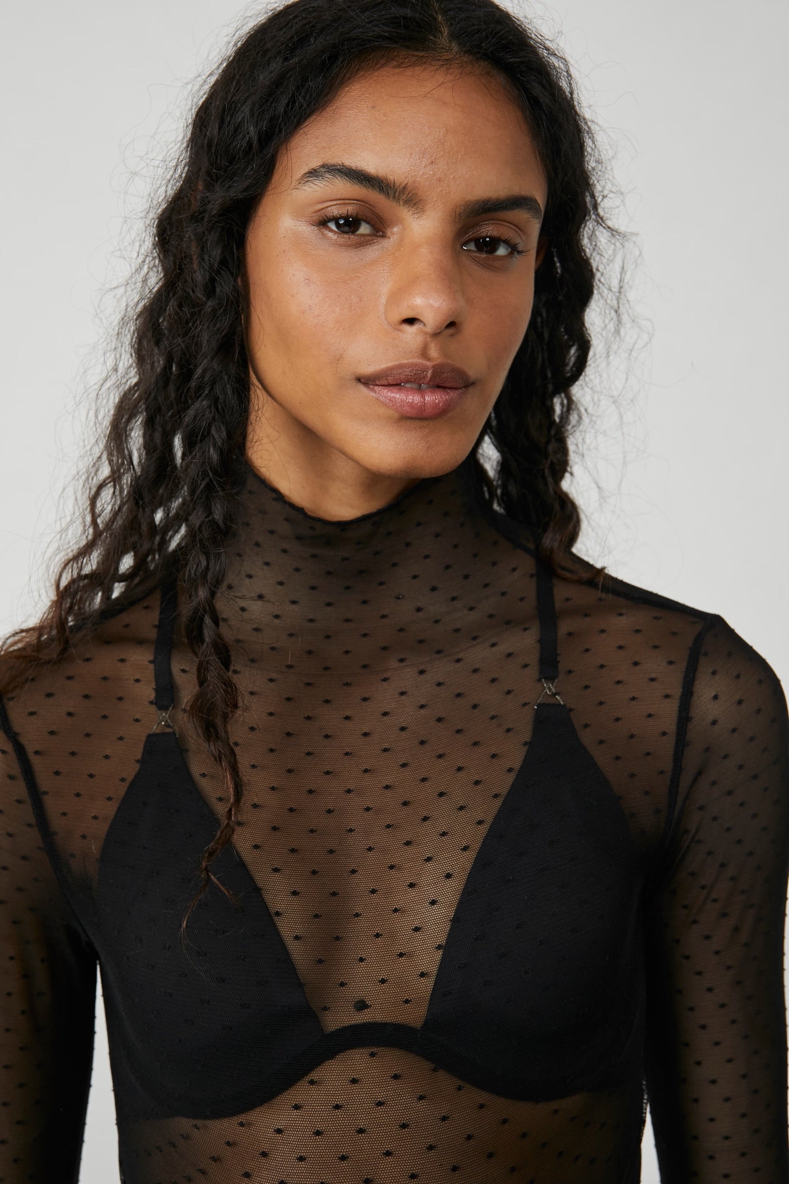 FREE PEOPLE ON THE DOT LAYERING TOP - BLACK