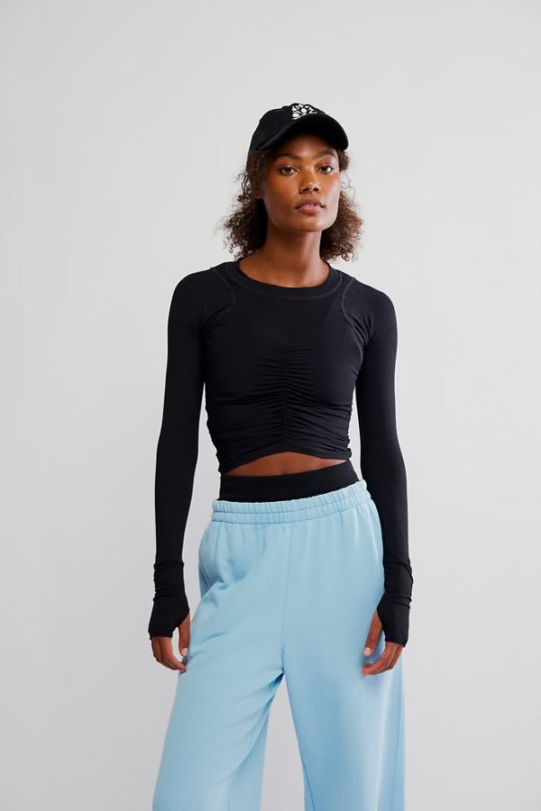 FREE PEOPLE TEMPO RUCHED TOP - BLACK