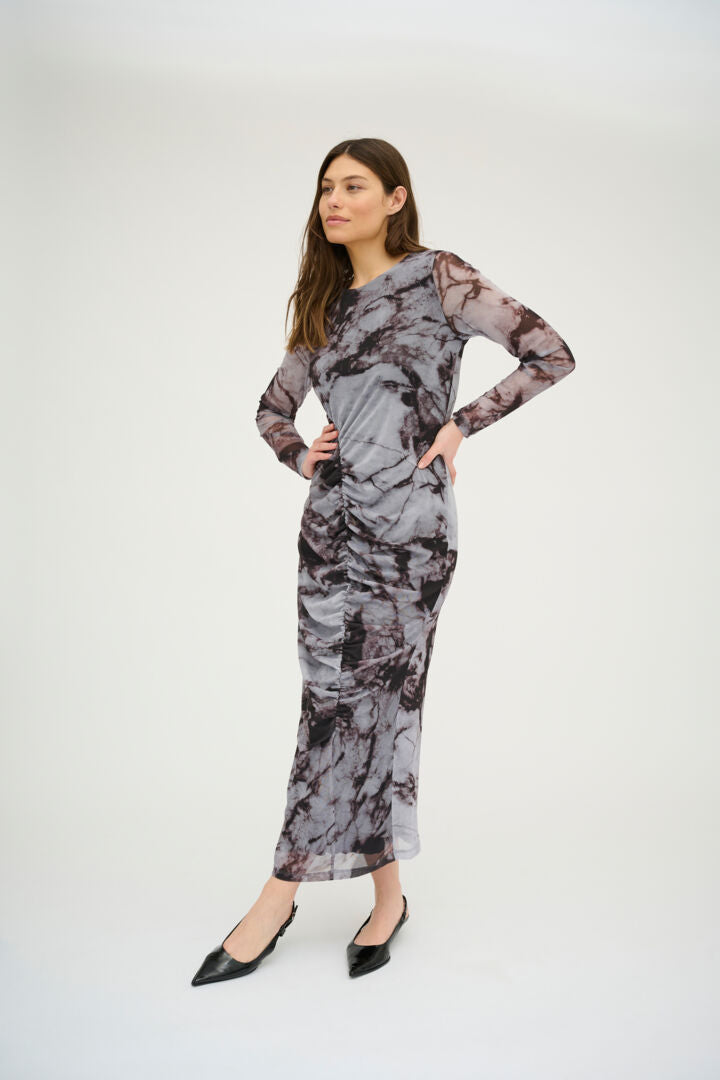 ATTIE MELIDA RUCHED MIDI DRESS - GREY GRAPHIC