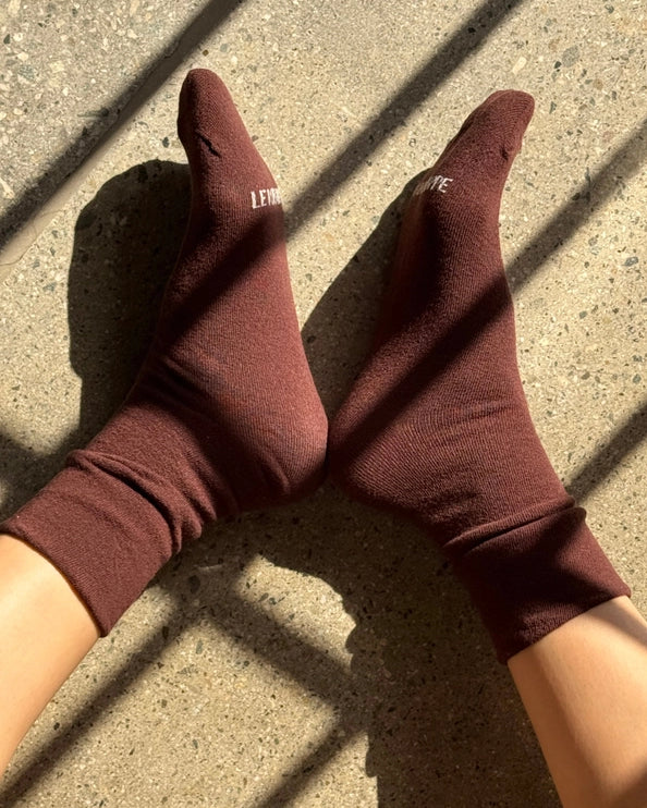 LE BON SHOPPE BREEZY SNEAKER SOCKS - DK CACAO