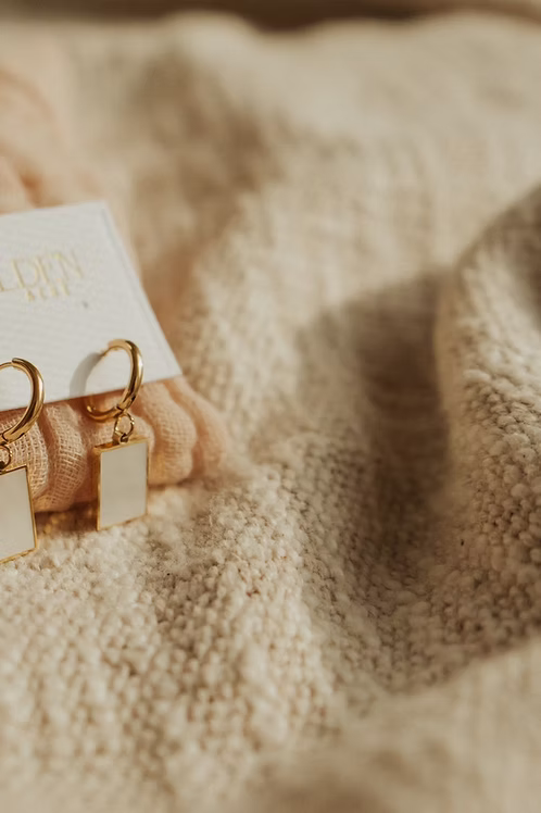 GOLDEN ACRE ATLEY EARRINGS - GOLD