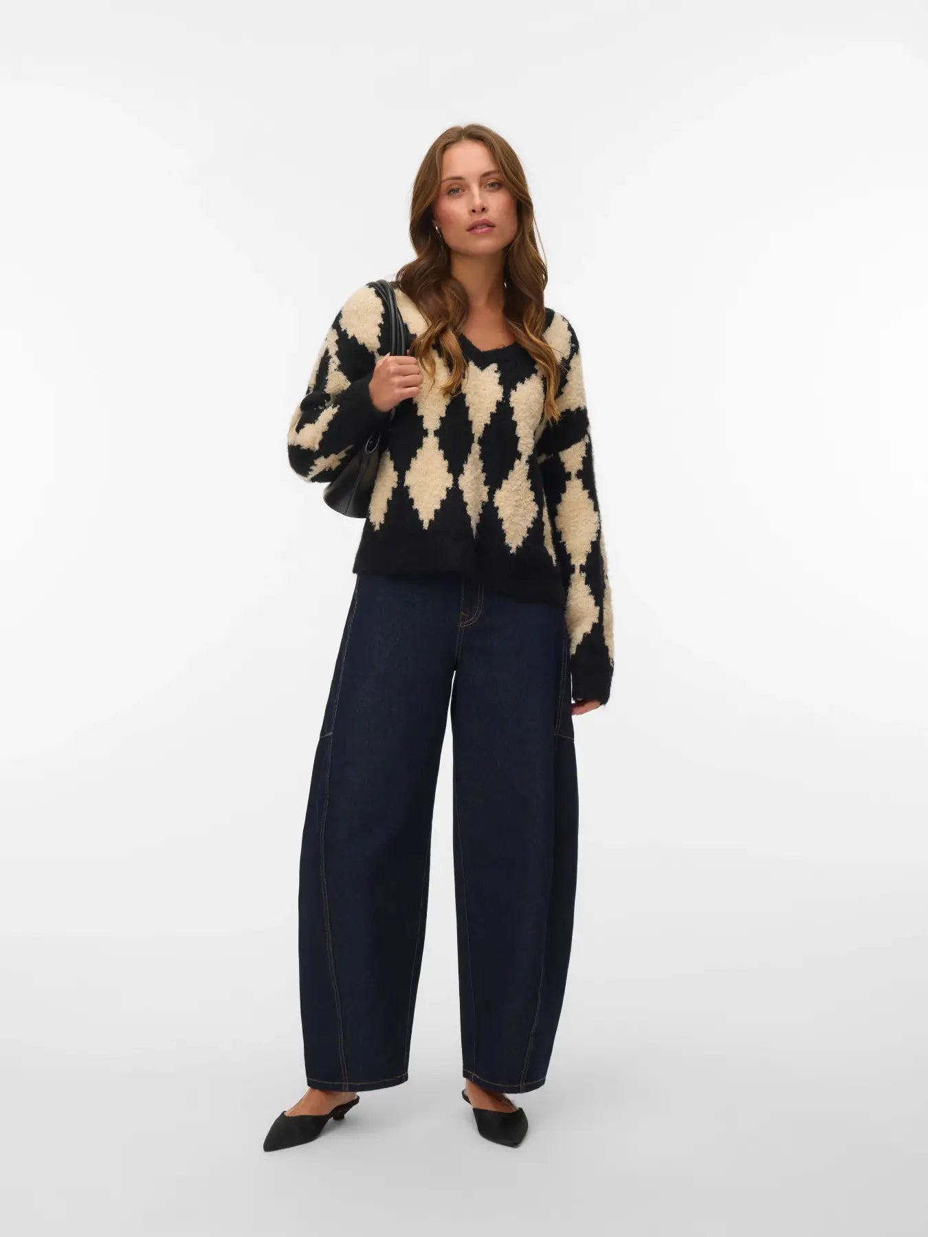 VM COLLEEN PULLOVER - BLACK