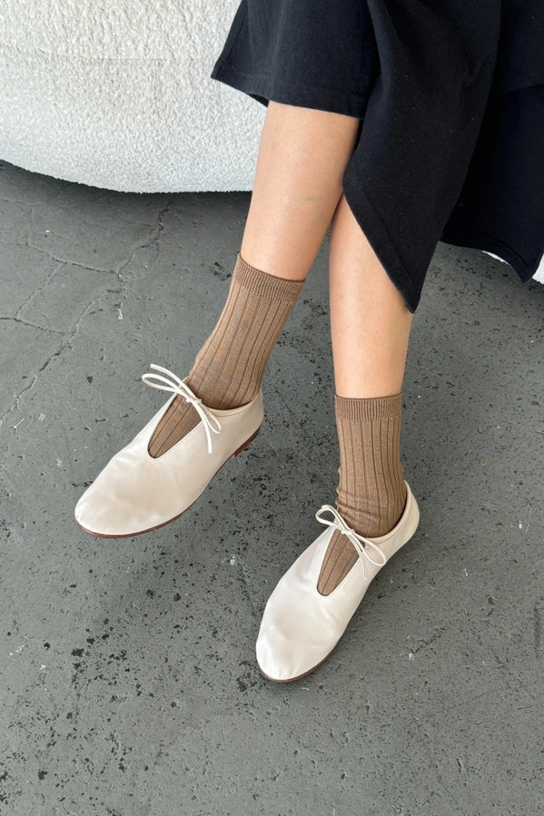 LE BON SHOPPE HER SOCKS - DARK TAN