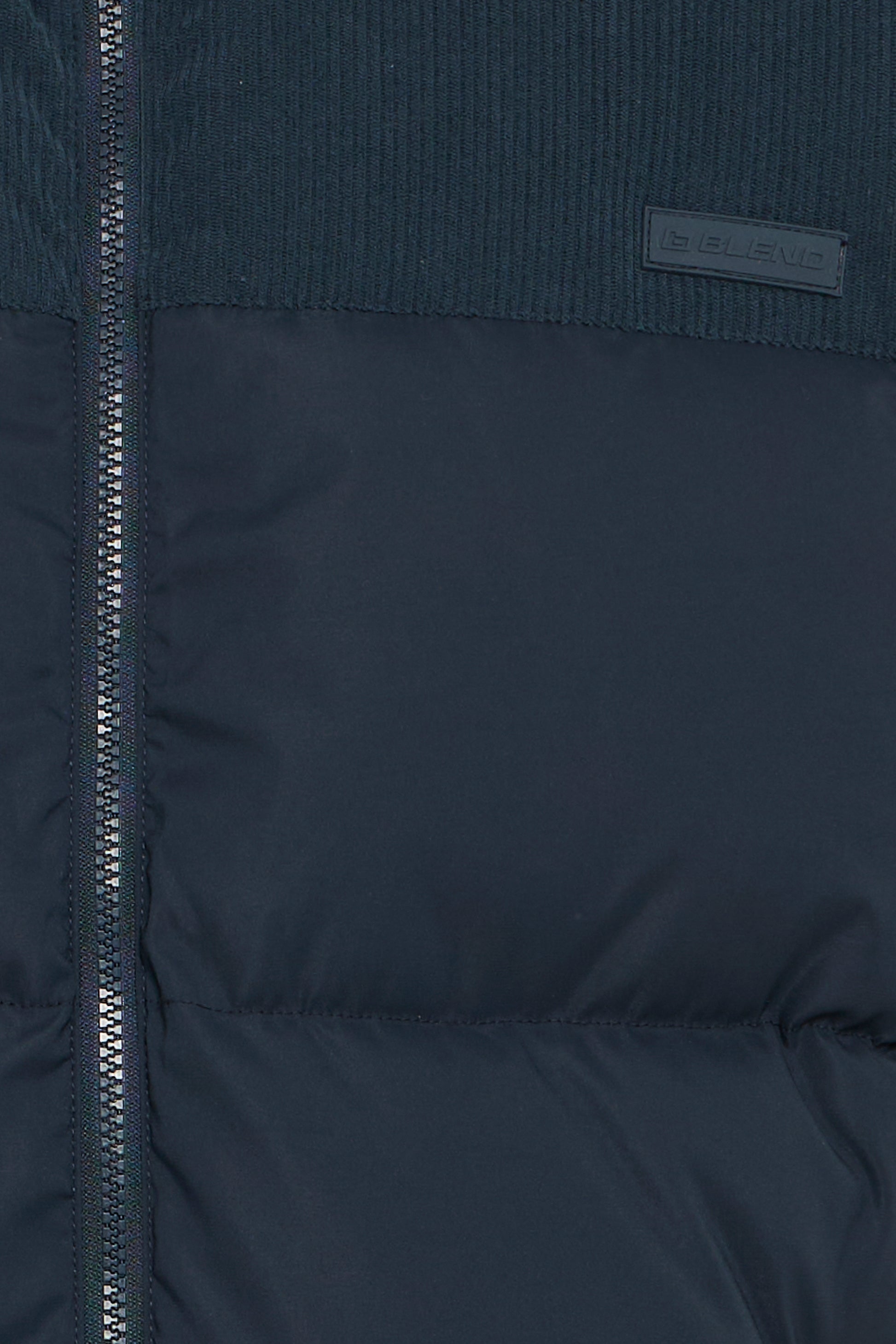 BLEND FLYNN VEST - SALUTE