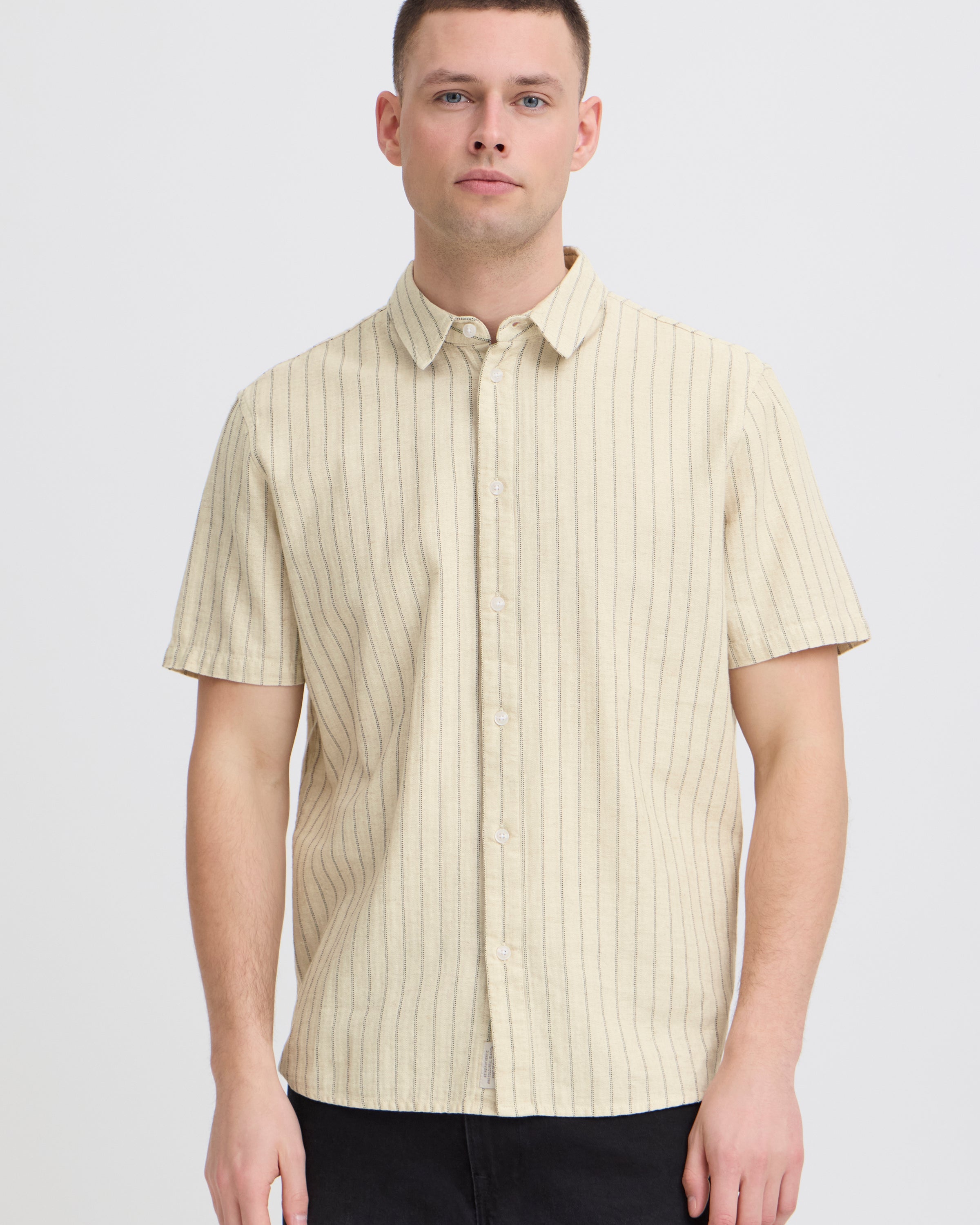BLEND AKI LINEN BUTTON DOWN SHIRT - VANILLA ICE