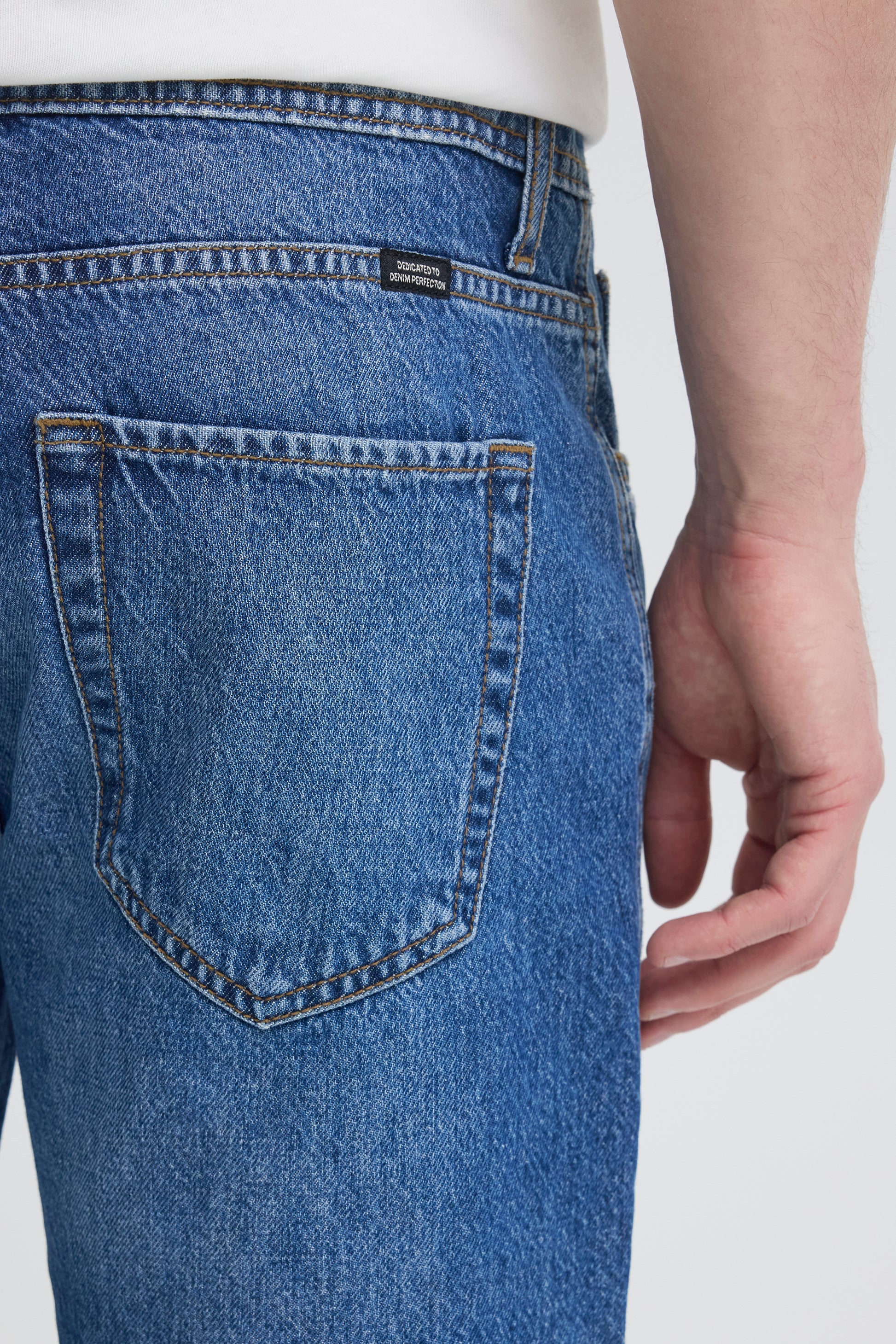BLEND TWISTER SLIM/REG DENIM SHORT - DARK BLUE