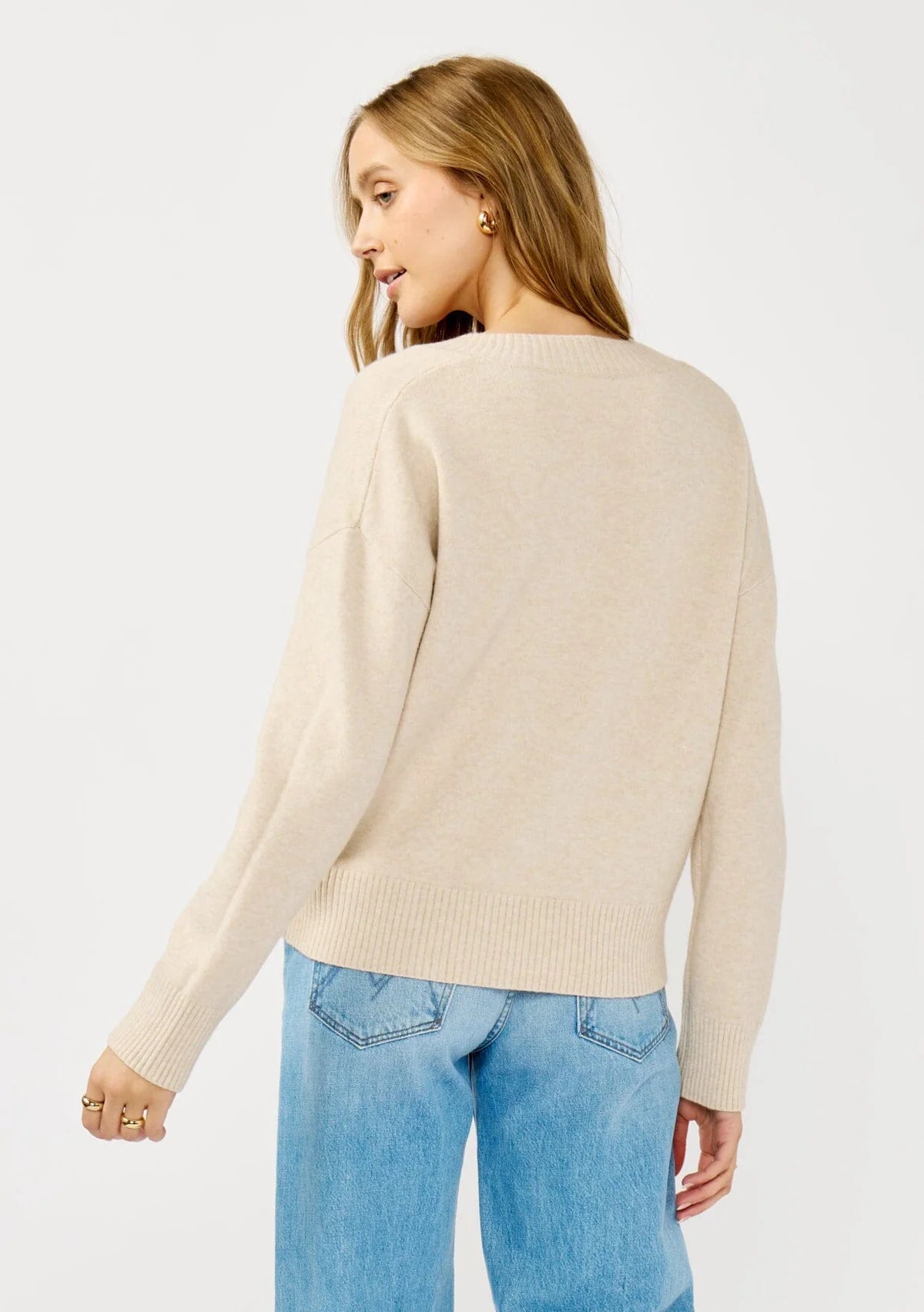 LOVESTITCH MITCHELL V NECK SWEATER - HEATHER PETAL