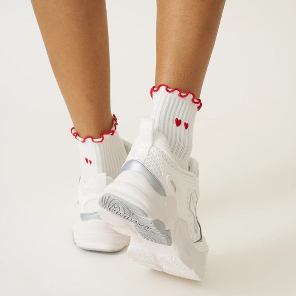 EFFORTLESS CLUB RUFFLED GRIP SOCKS - RED