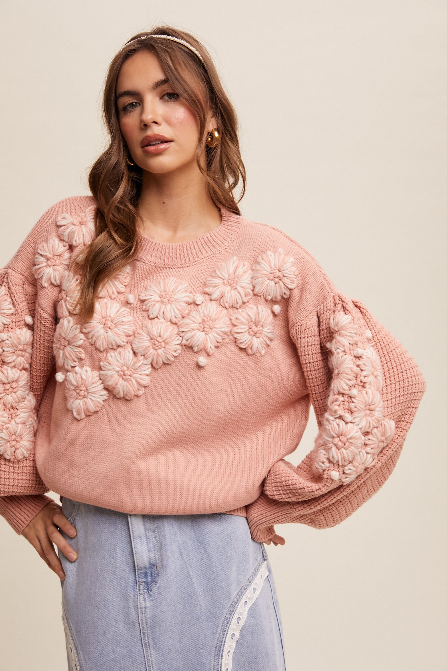 INDIE HAND EMBROIDERED KNIT SWEATER - BLUSH