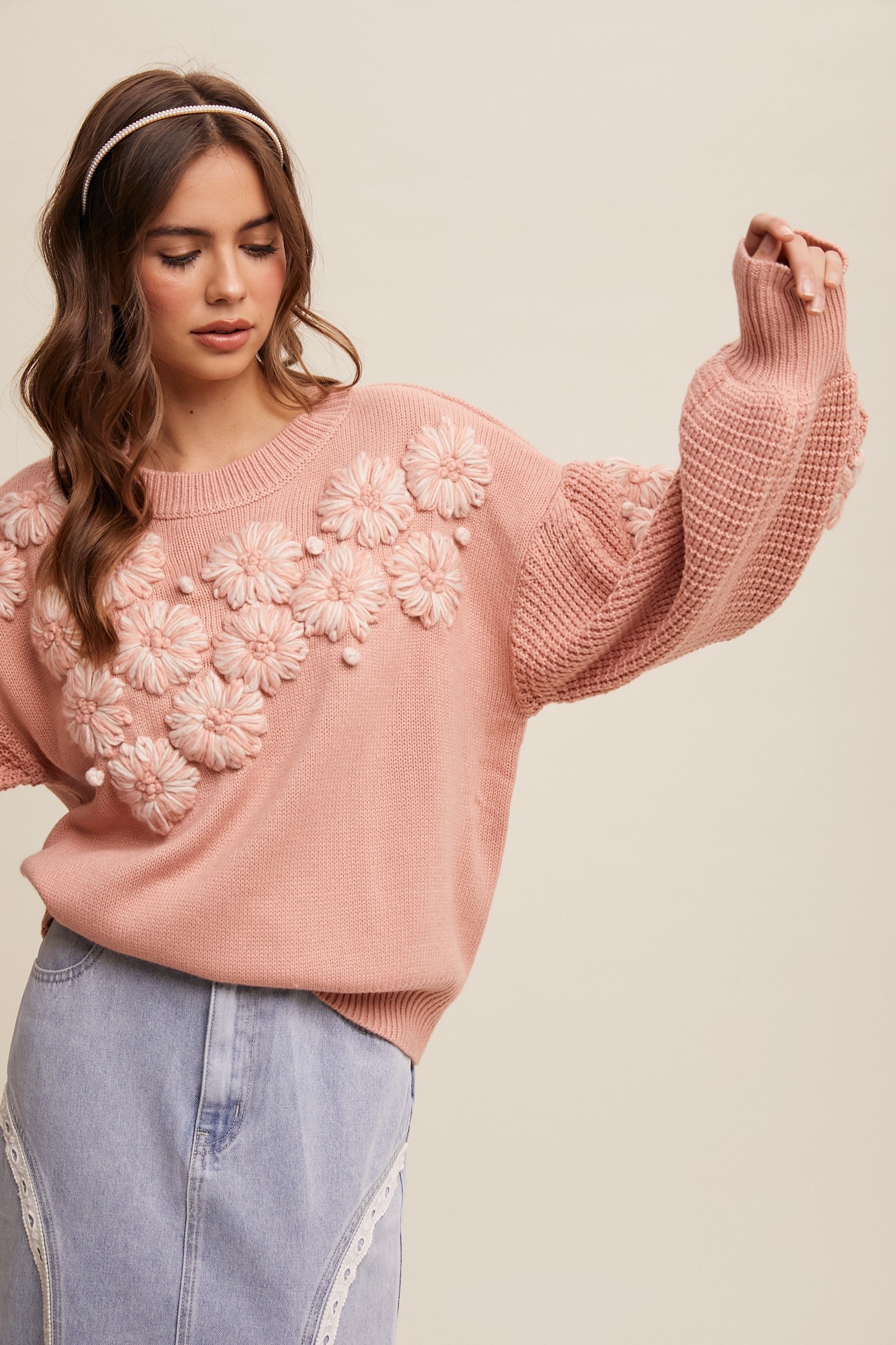 INDIE HAND EMBROIDERED KNIT SWEATER - BLUSH