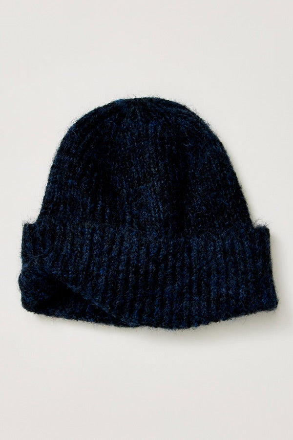 FREE PEOPLE FROSTLINE BEANIE - NAVY