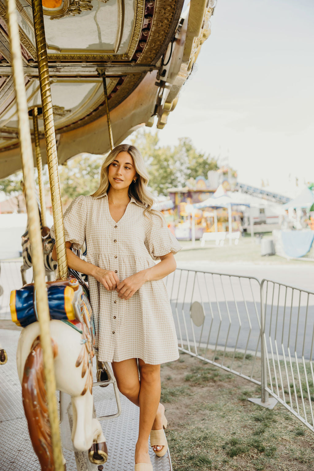THE CHEYENNE PRINTED DRESS - OATMILK GINGHAM