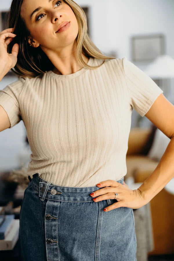 THE POINTELLE TOP - OATMEAL