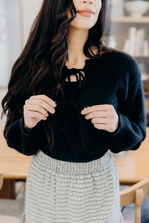 BOW FRONT CARDIGAN - BLACK