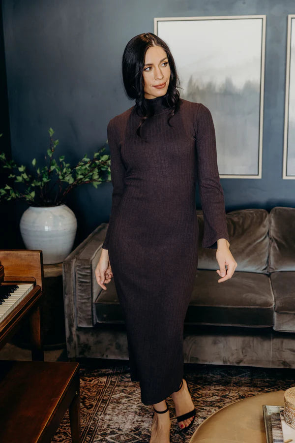 THE BOSTON FITTED RIBBED DRESS - SMOKY WALNUT