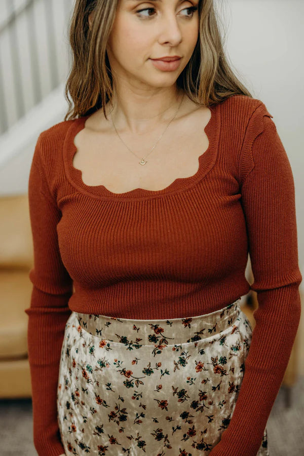 THE SCALLOP LONG SLEEVE - COPPER