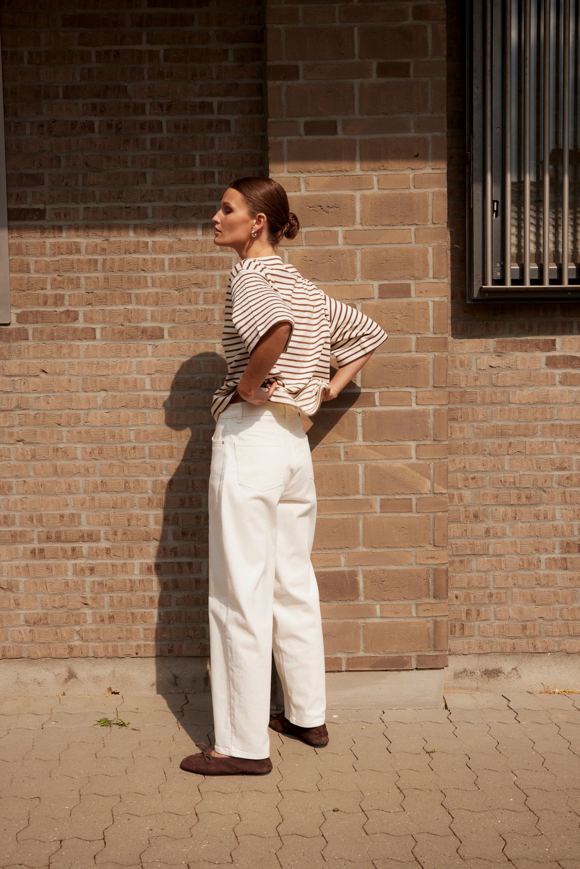 SOAKED INGINA BOATNECK TEE - WHITE + BROWN STRIPES