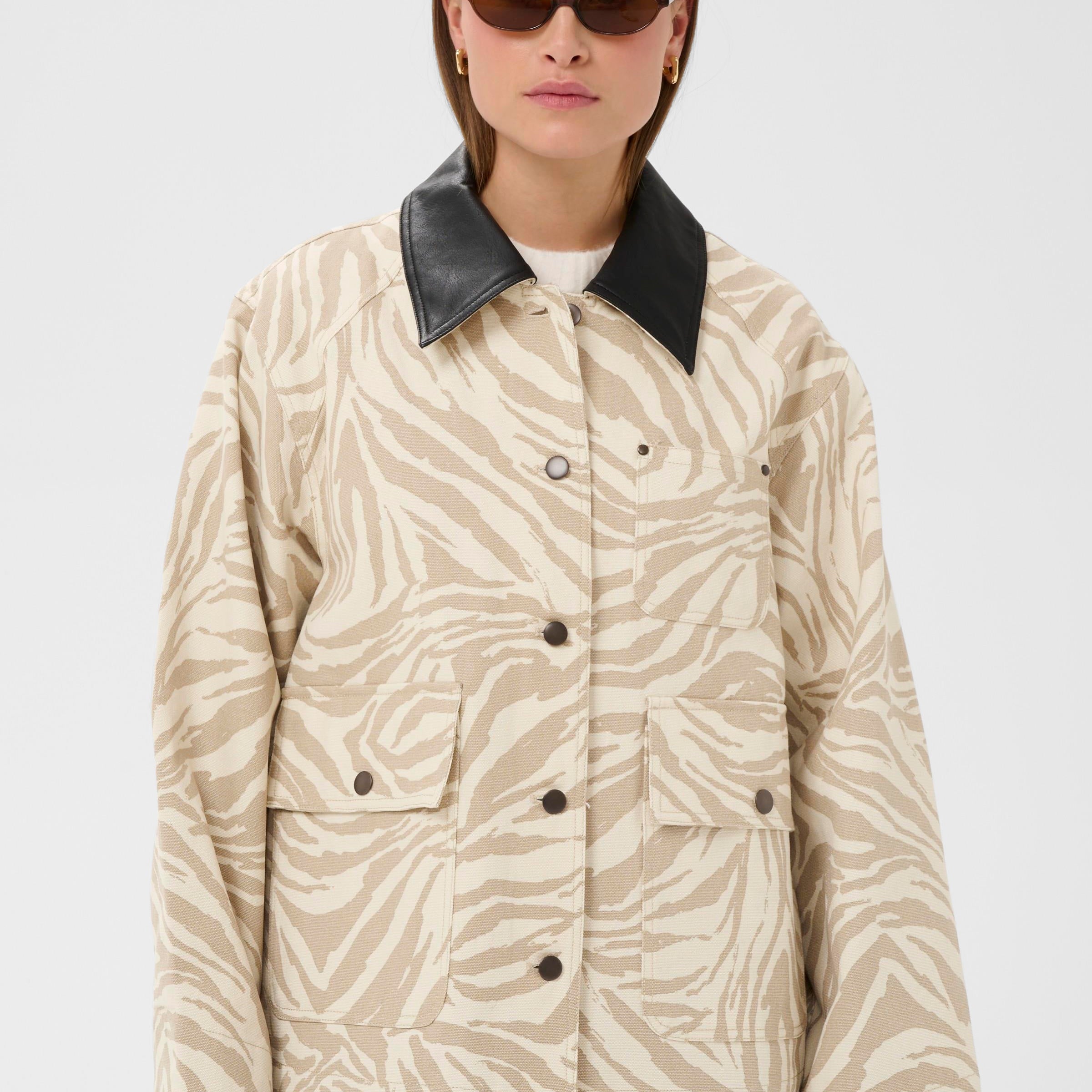 SOAKED NATALIE PRINTED JACKET - TAUPE