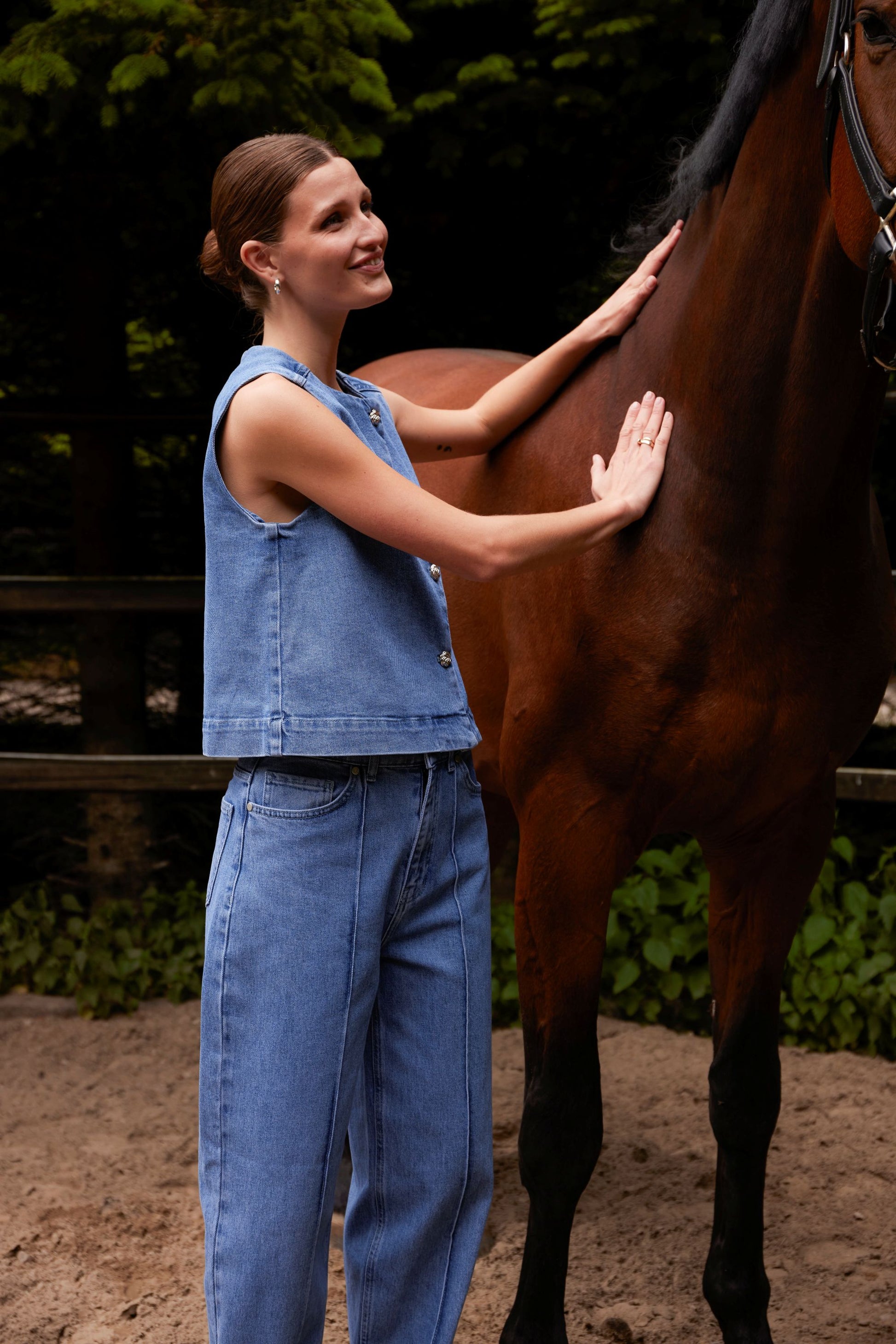 SOAKED RINATINA DENIM VEST - MEDIUM BLUE