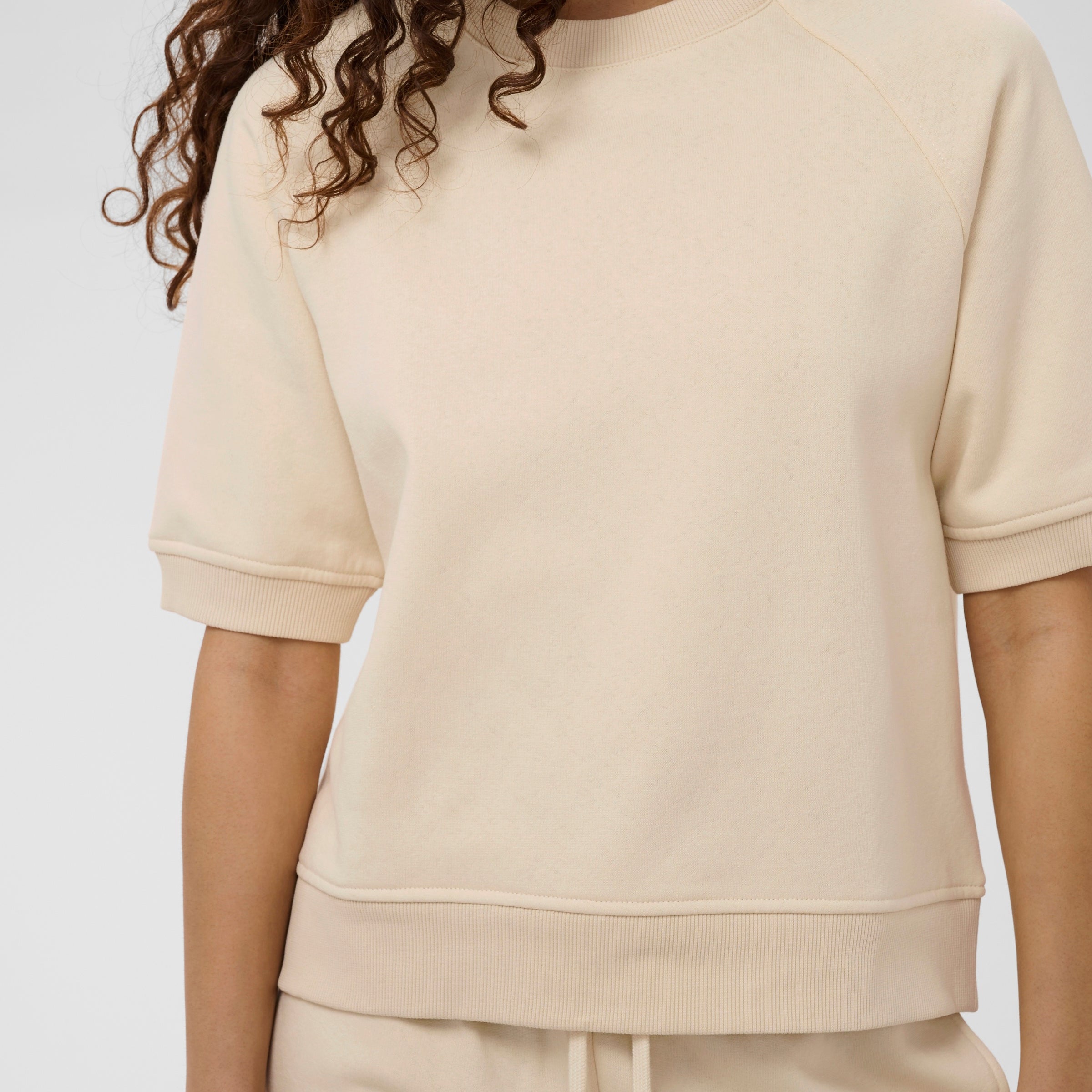 SOAKED ROLANDA SS SWEATSHIRT - OATMEAL