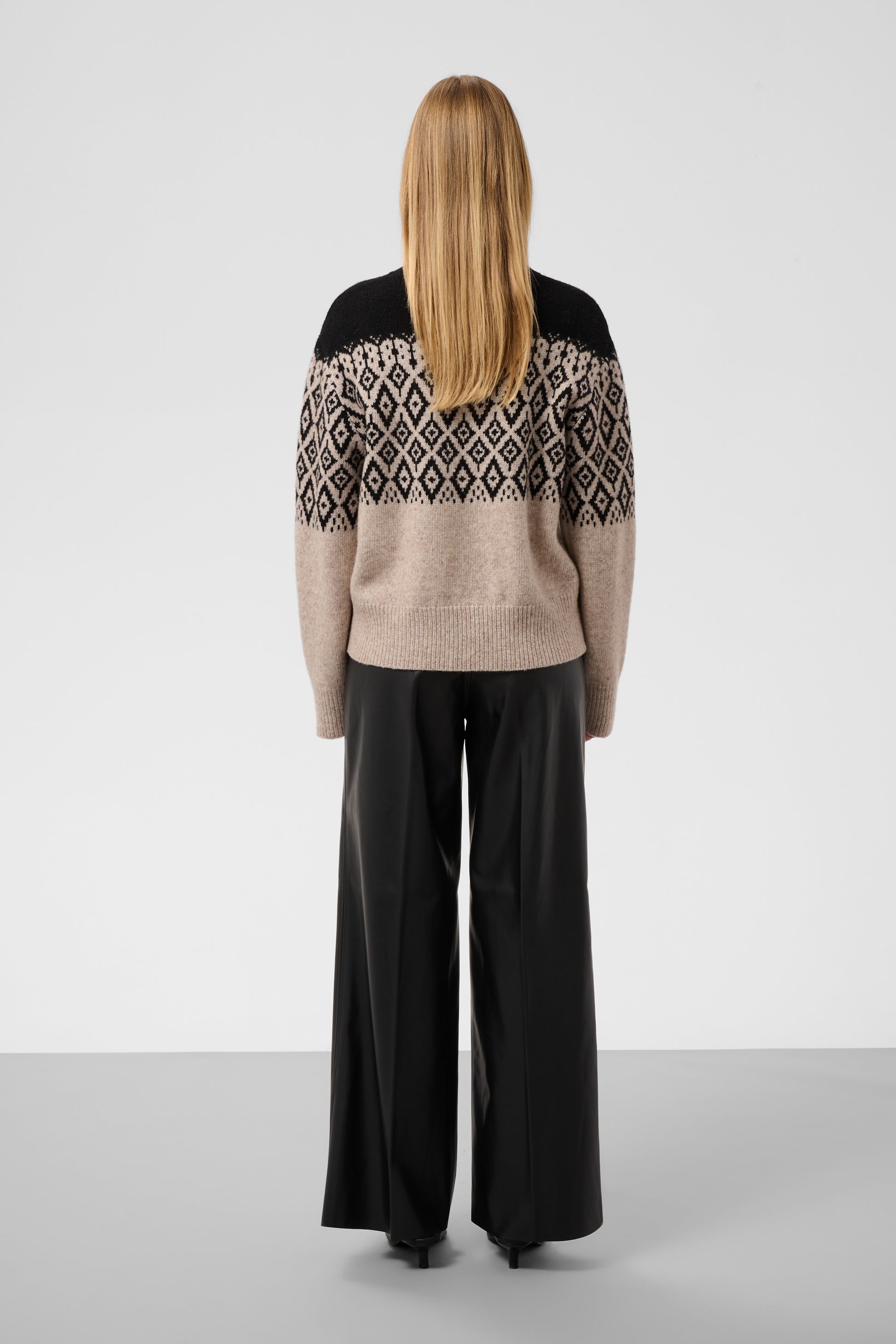 SOAKED KAYLEE WIDE LEG PANTS - BLACK