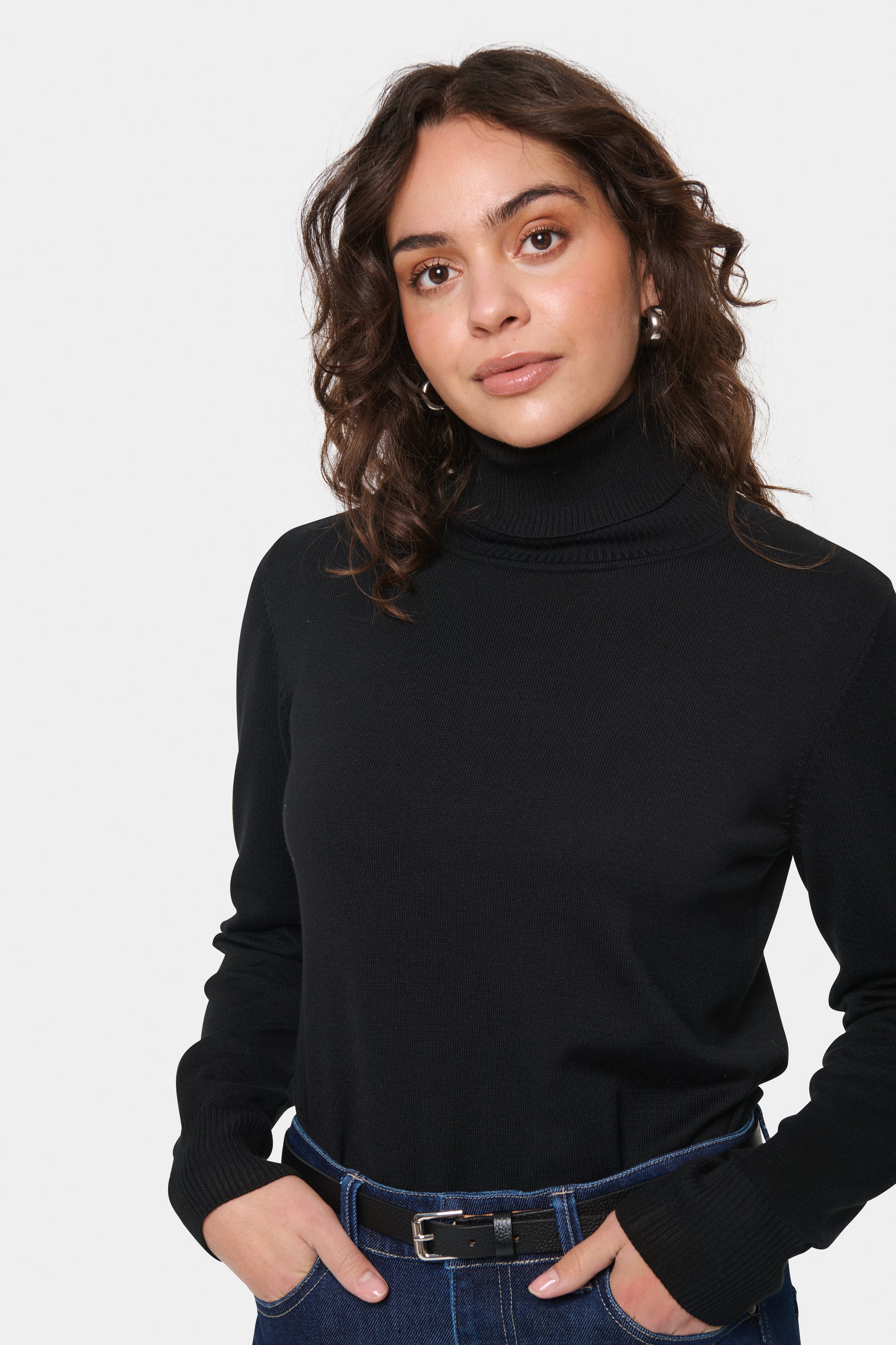 SAINT TROPEZ MILA ROLLNECK PULLOVER - BLACK
