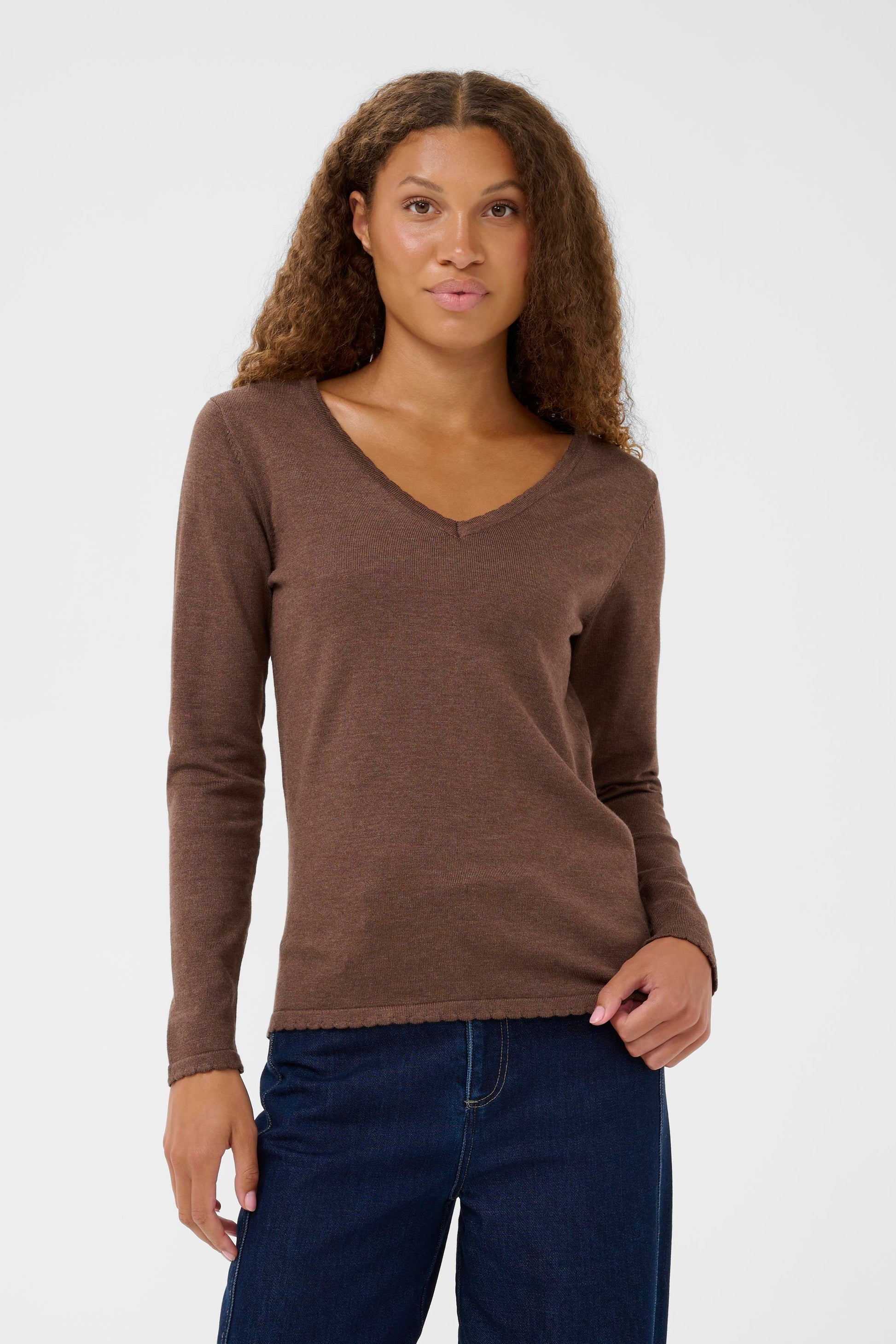 SAINT TROPEZ V NECK PULLOVER - FONDUE FUDGE