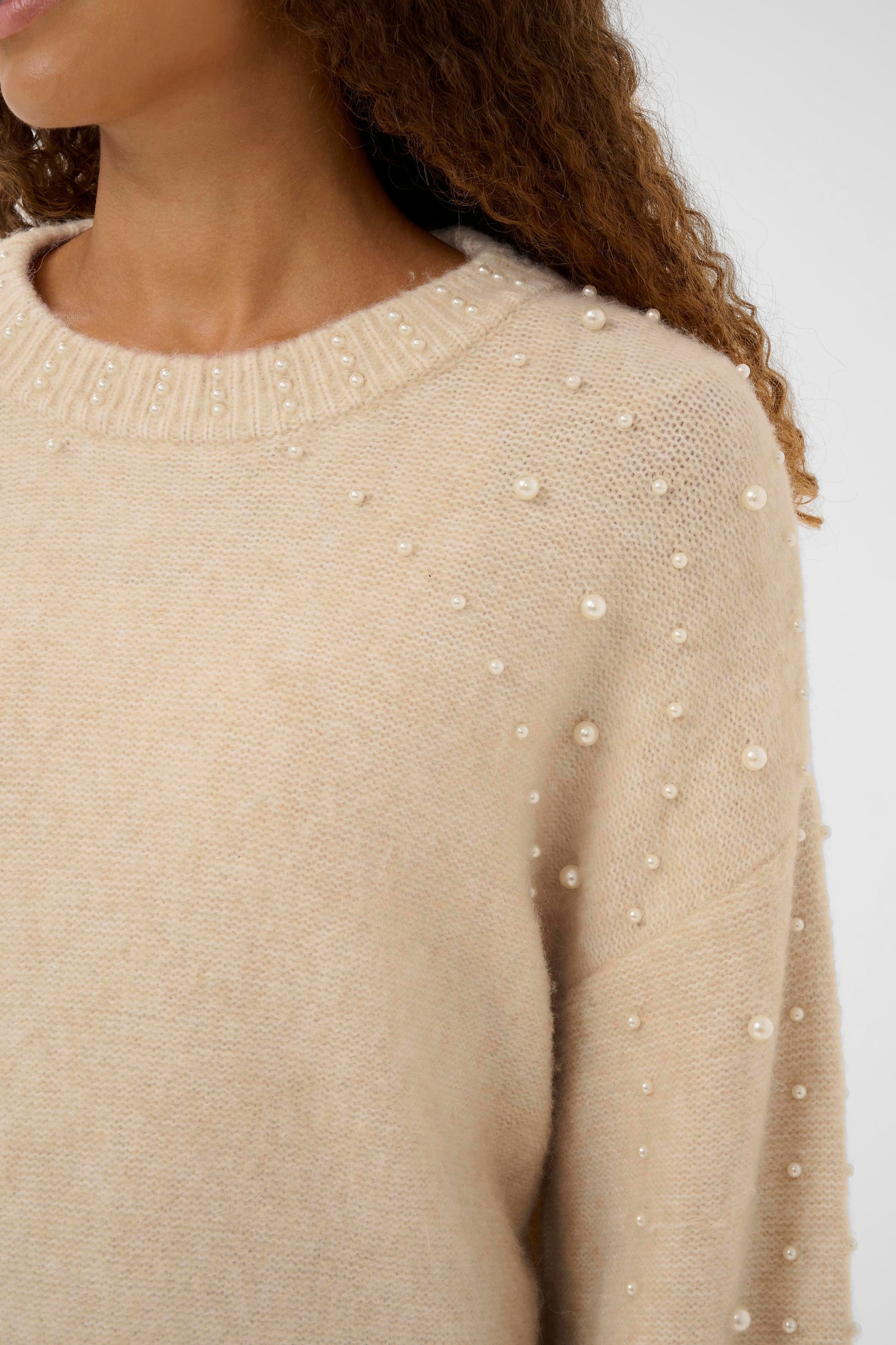 SAINT TROPEZ MADELEINE PEARL SWEATER - BROWN RICE MELANGE