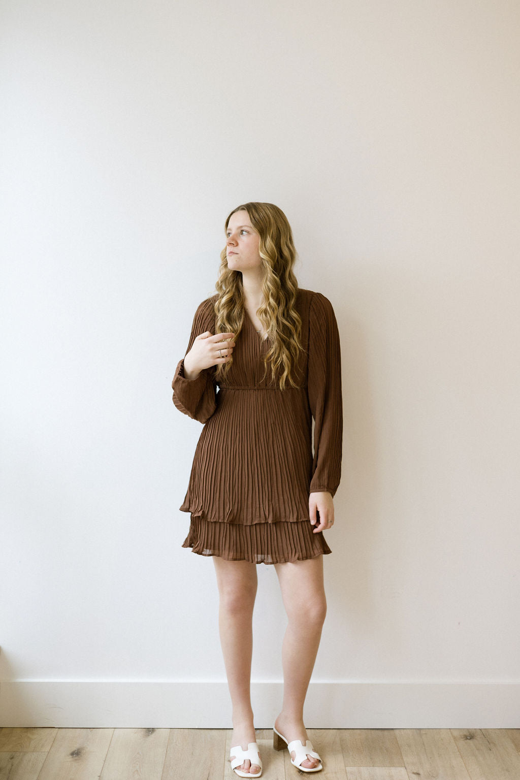 VM DORA V NECK LS DRESS - COCOA BROWN
