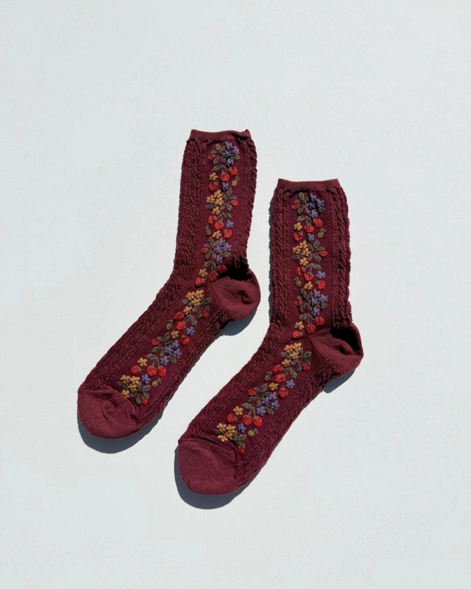 WILD STRAWBERRY SOCKS - BURGANDY