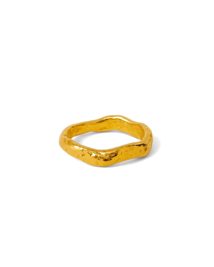 SUNNY SUNDAY WAVY RING - GOLD