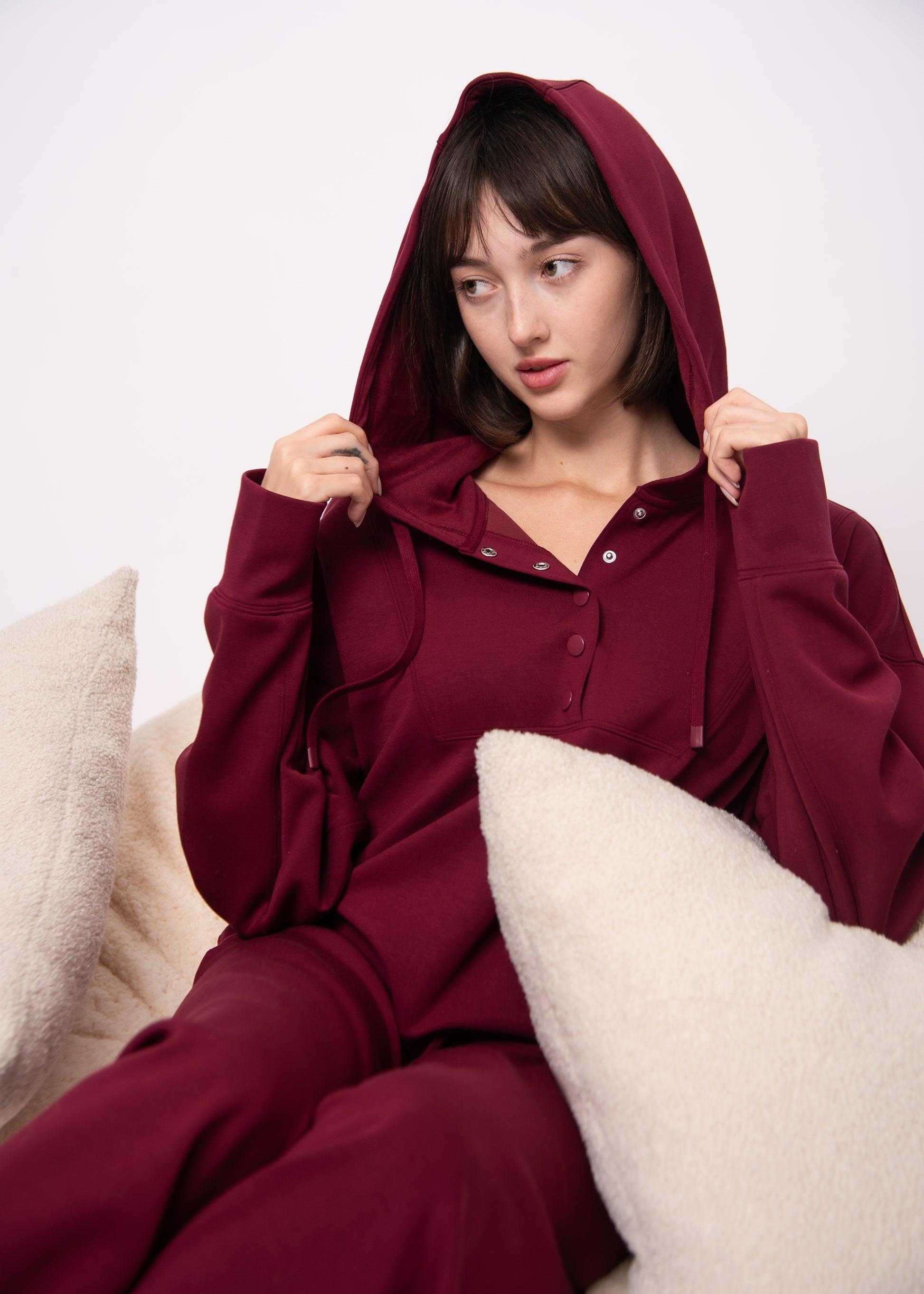SALLIE SOFT KNIT SNAP FRONT HOODIE - OXBLOOD