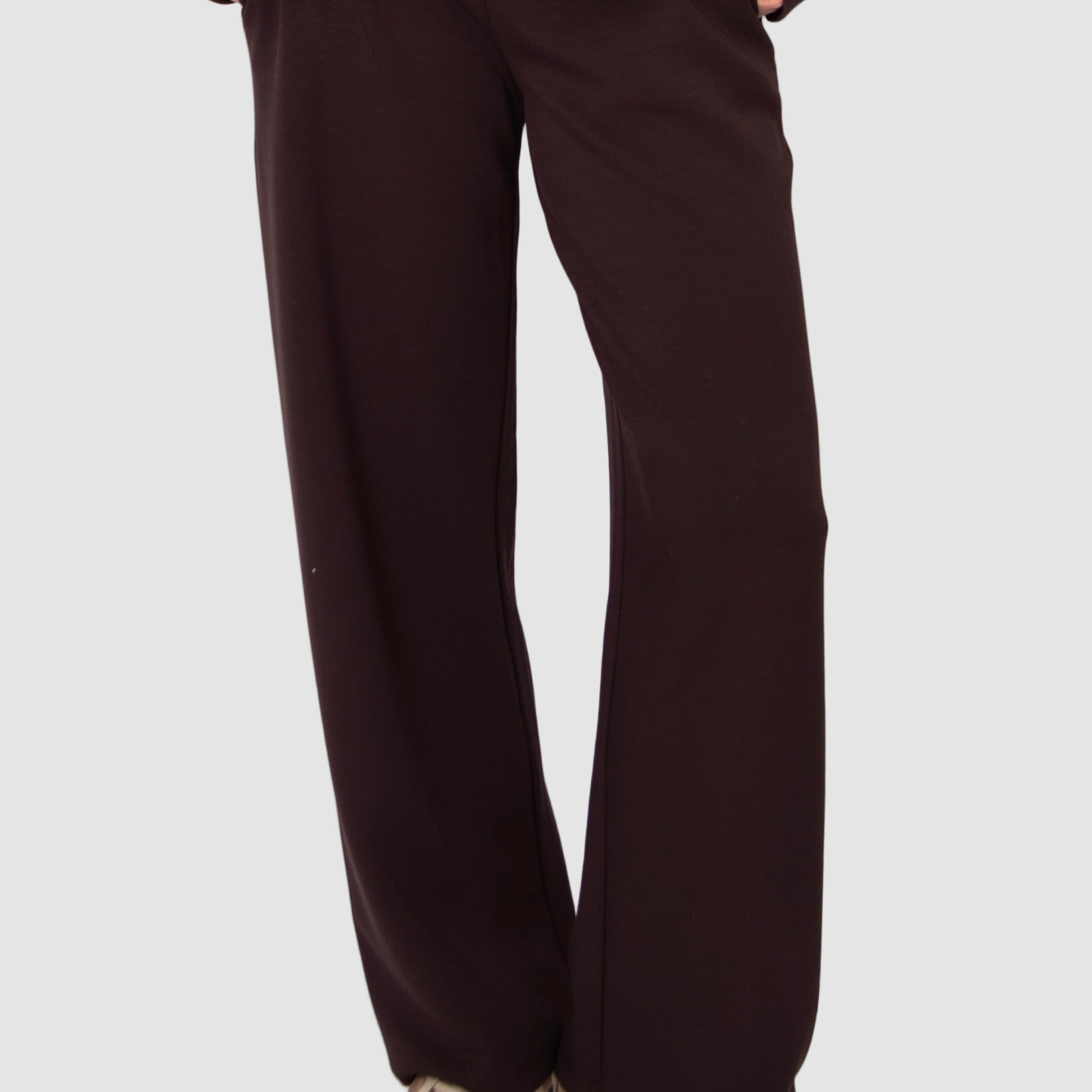 VICTORIA SOFT KNIT STRAIGHT LEG PANTS - BROWN