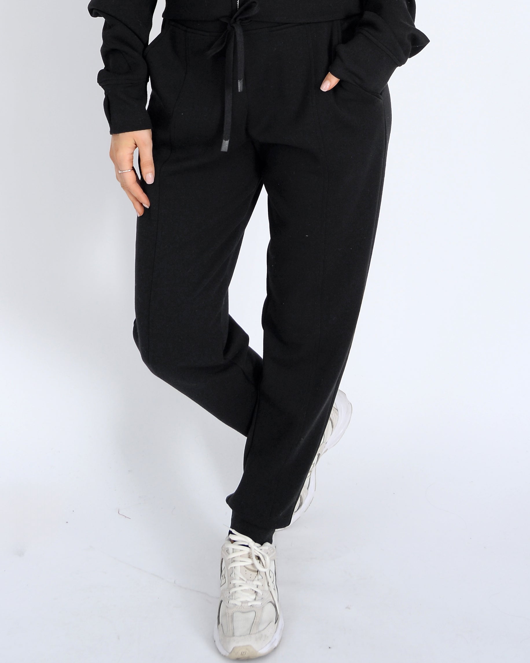 JOSELLE SOFT KNIT DRAWSTRING JOGGERS - BLACK