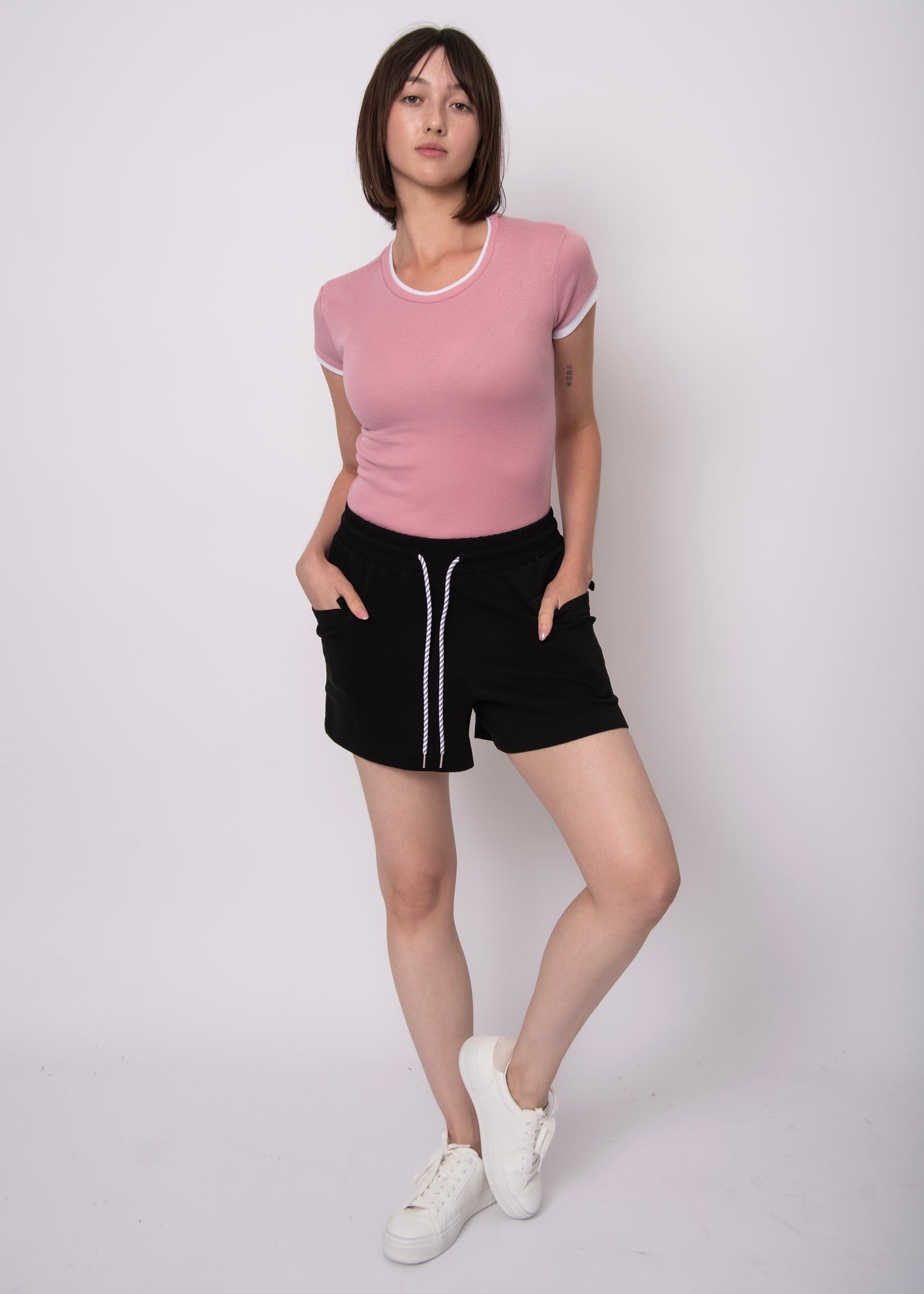 DARCIA SOFT KNIT PULL ON SHORTS - BLACK