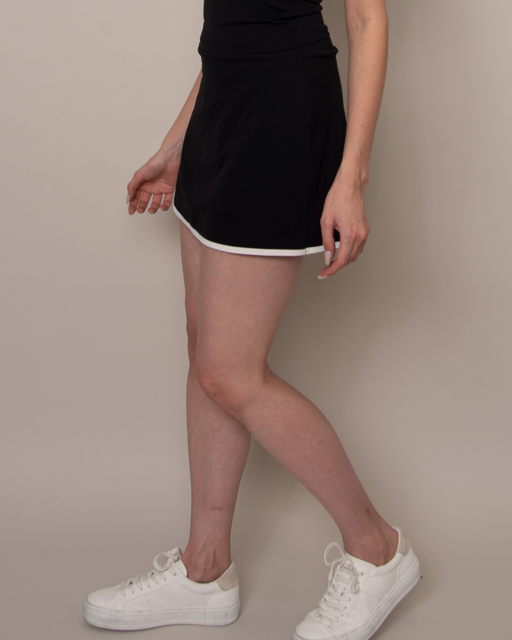 TESSA SPORT SKORT - BLACK