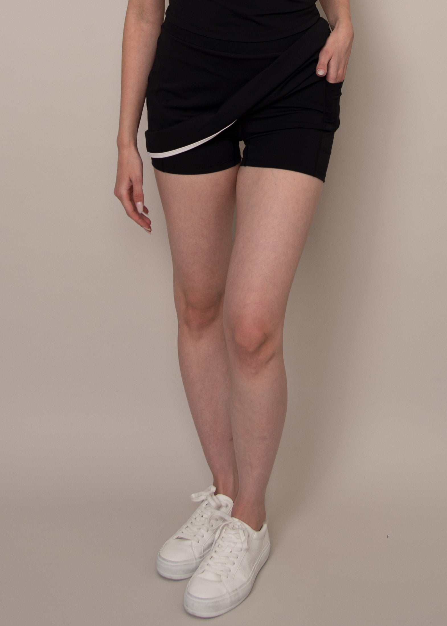 TESSA SPORT SKORT - BLACK