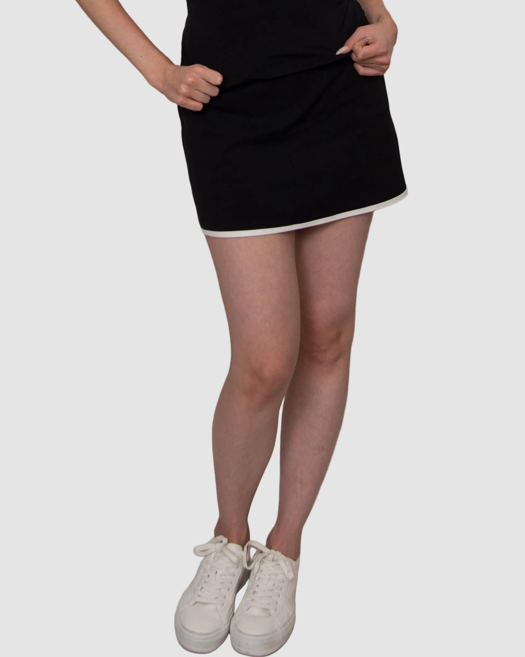 TESSA SPORT SKORT - BLACK