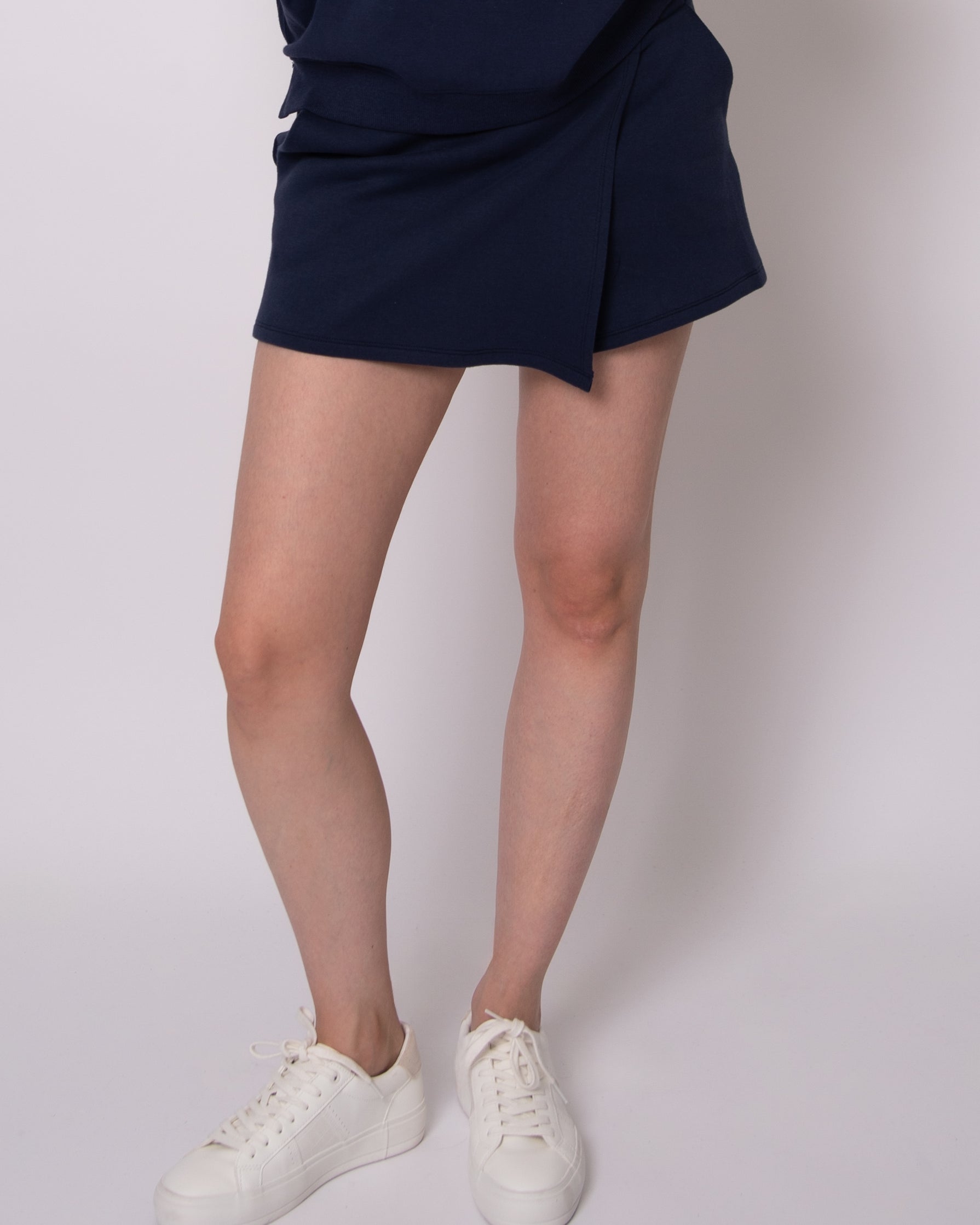 STARRY SOFT KNIT SKORT - NAVY BLUE