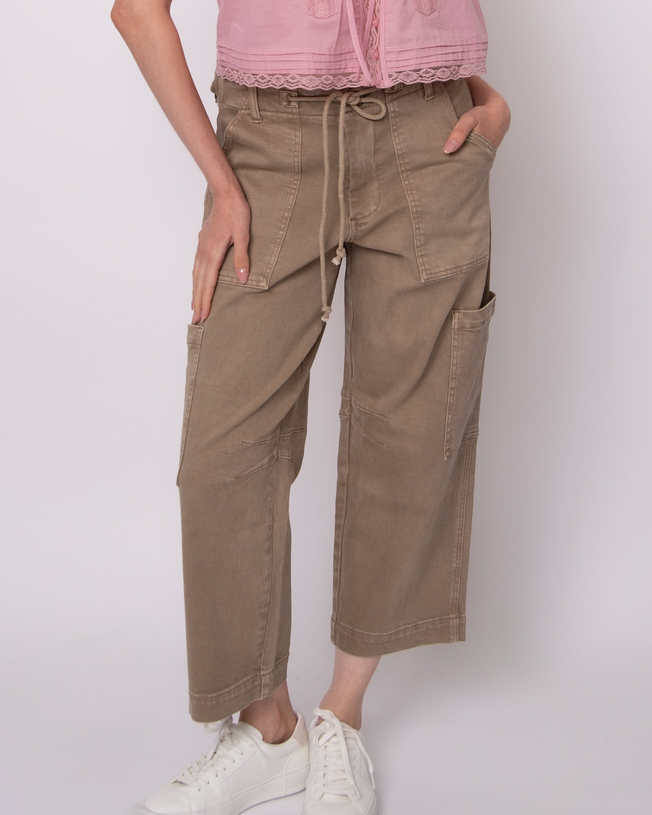 JULIE STRETCH TWILL CROPPED CARGO PANTS - SAND